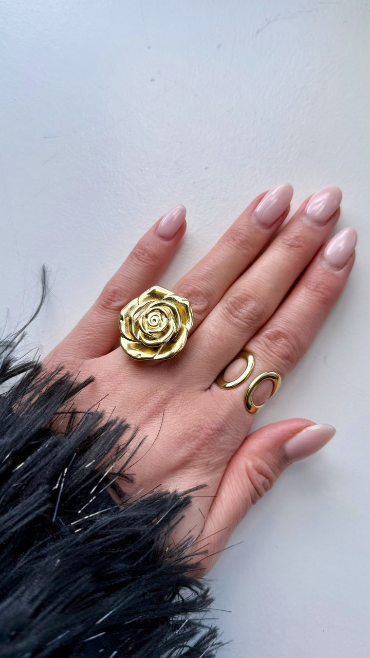 Rose ring - By Liev