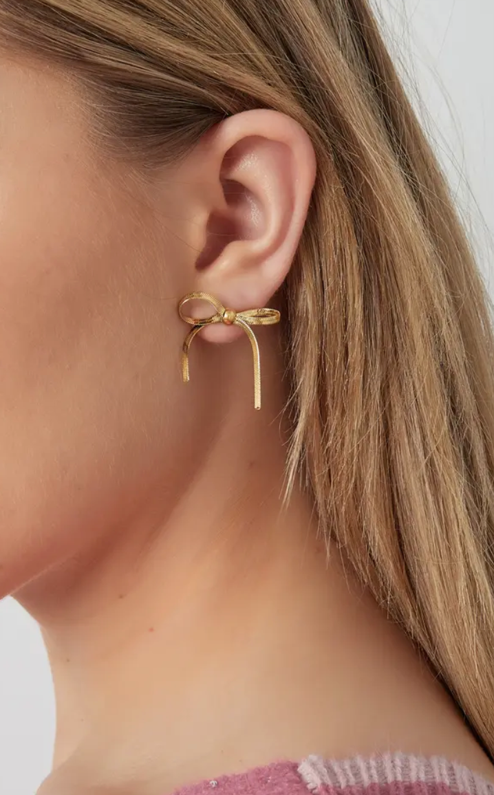Bow earring gold - By Liev