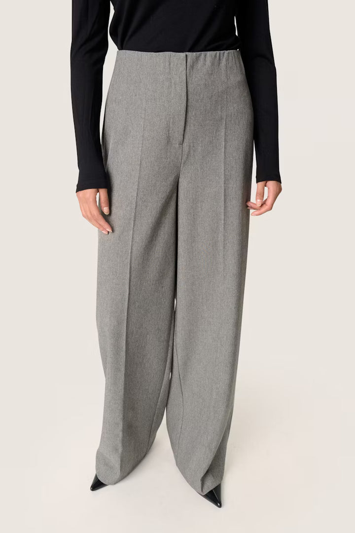 Grey Pants - Soaked - Liev