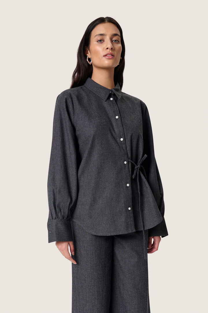 Dark Grey Blouse - Soaked - Liev